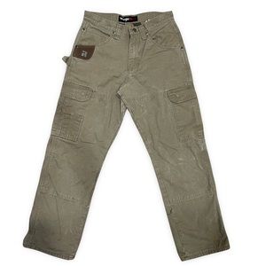 Wrangler Men’s Multi Pocket Cargo Pants in Brown